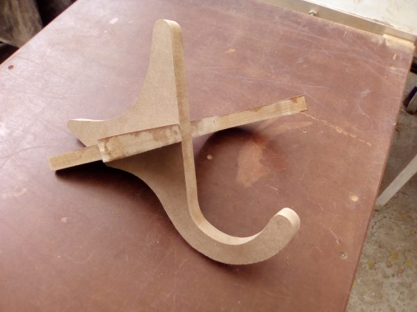 Soporte para guitarra o bajo eléctrico (PLANOS PARA CONSTRUIR) - Imagen 5